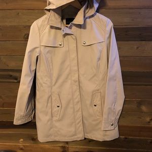 Weatherproof Women’s Trenchcoat